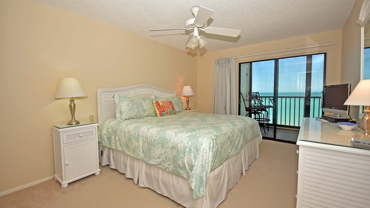Photo of Bedroom in Englewood