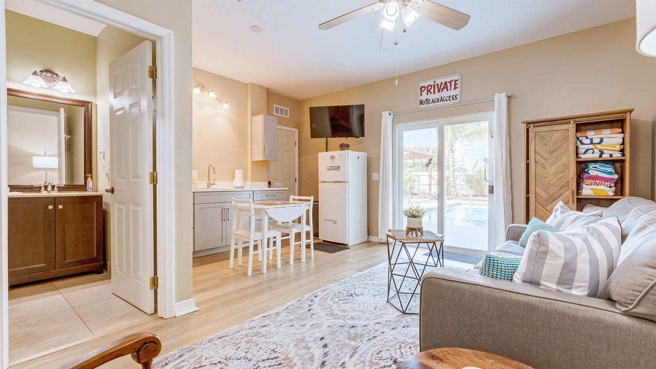 Photo of Livingroom in Port Canaveral