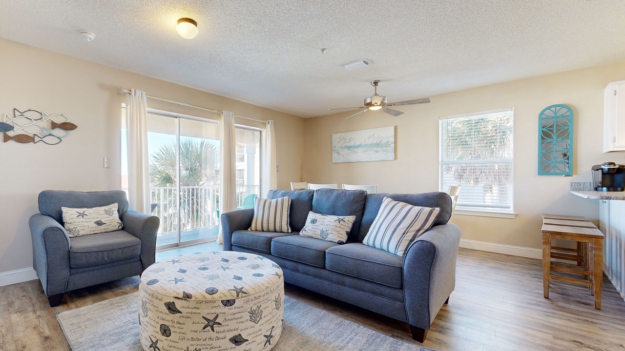 Photo of Livingroom in Navarre Beach
