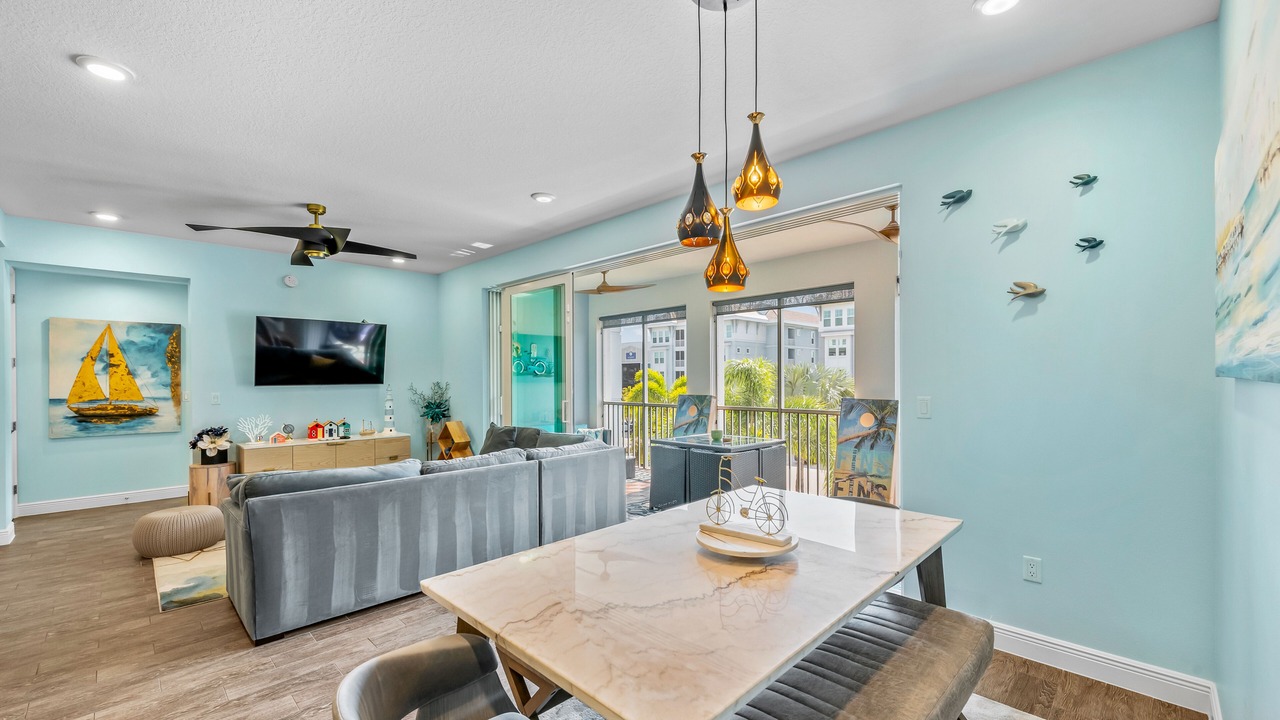 Photo of Livingroom in Whitney Beach