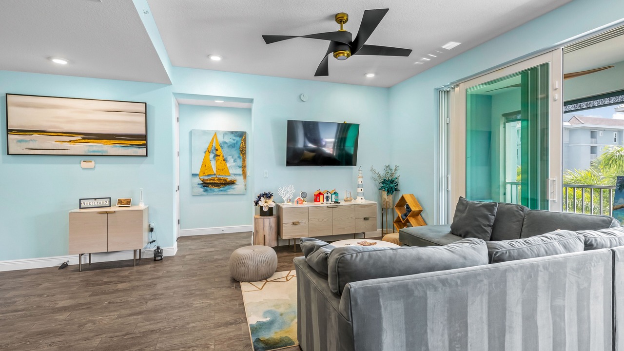 Photo of Livingroom in Whitney Beach
