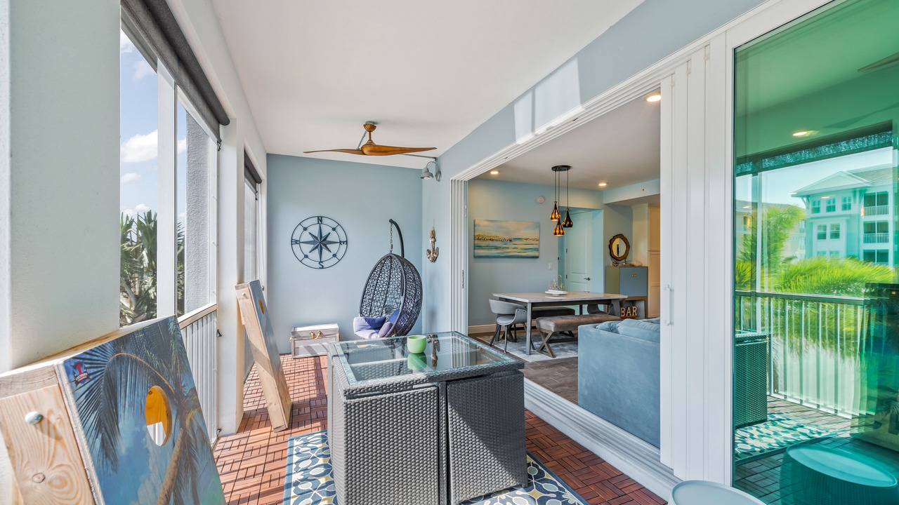 Photo of Livingroom in Whitney Beach