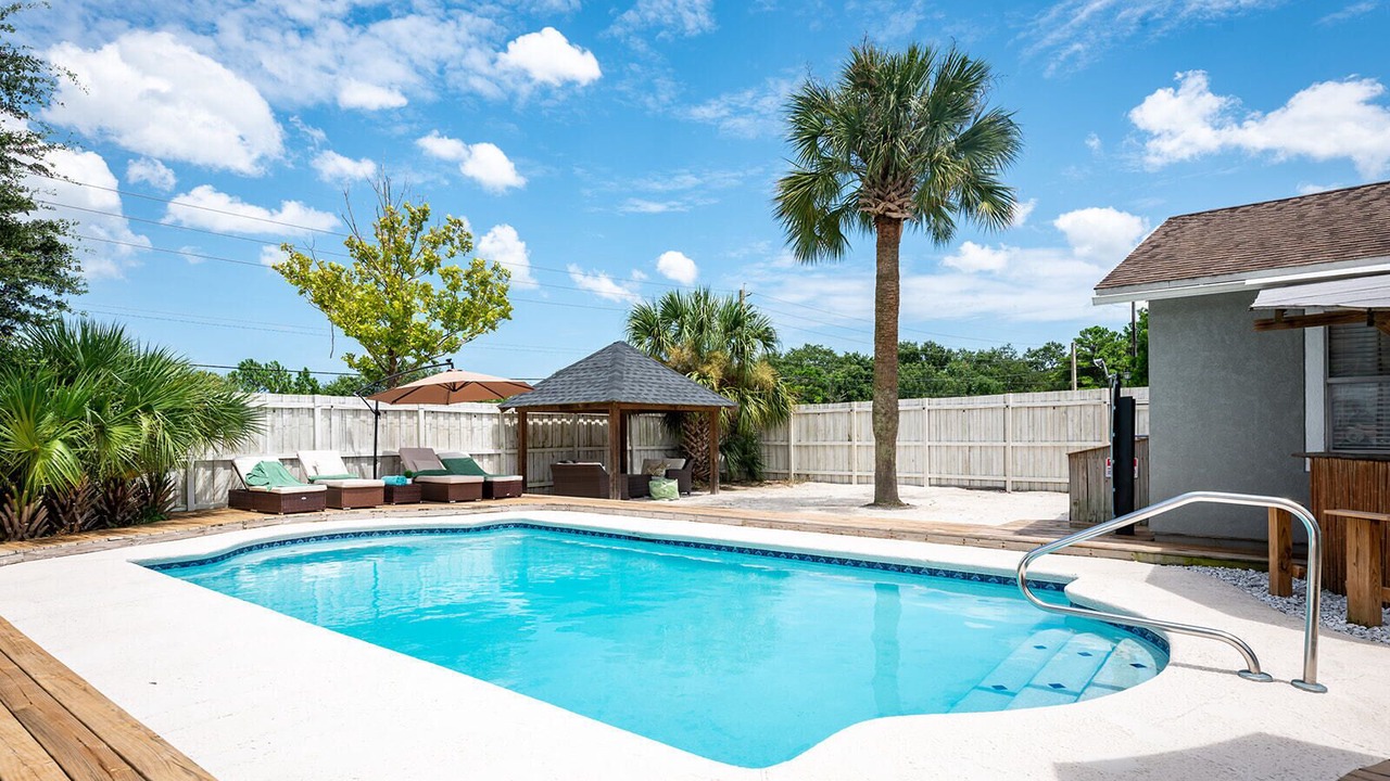 Photo of Outdoor in Girvin