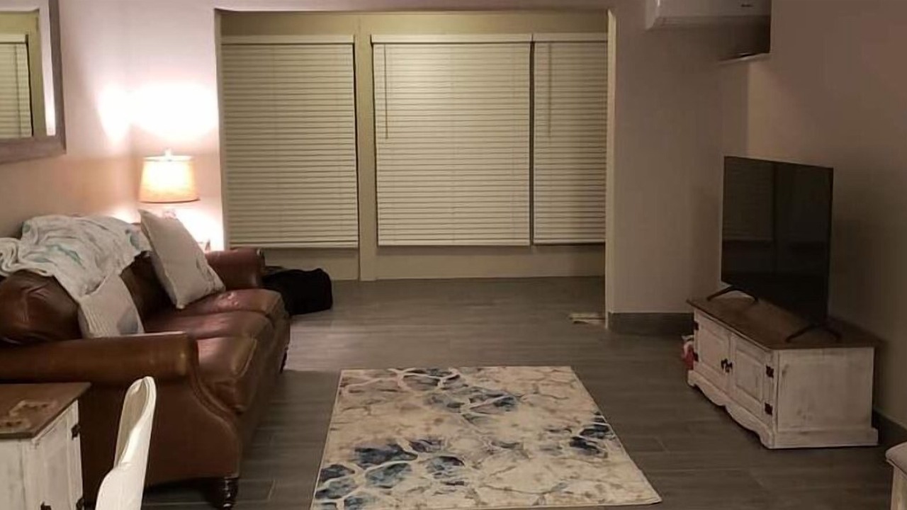 Photo of Livingroom in Springs at Kings Bay
