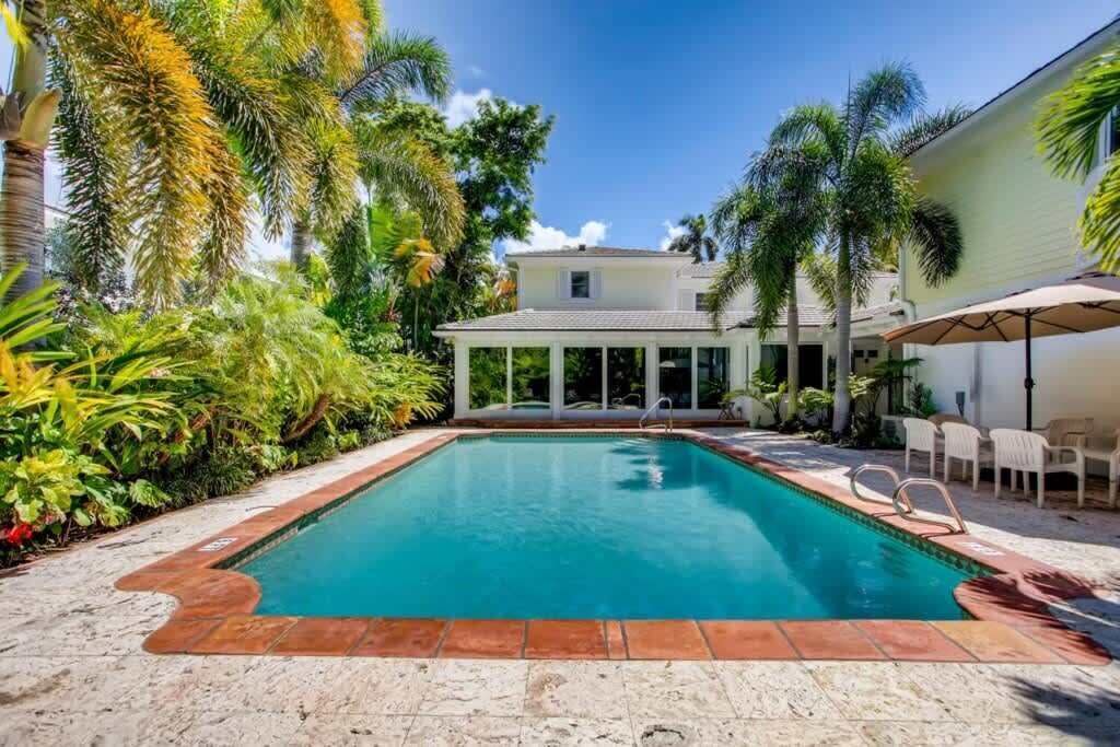 Photo of Outdoor in West Palm Beach