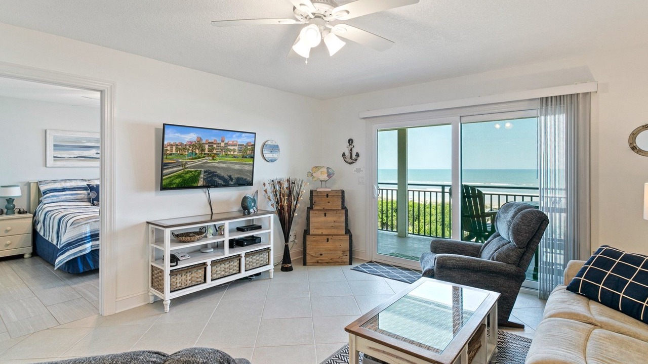 Photo of Bedroom in Crescent Beach