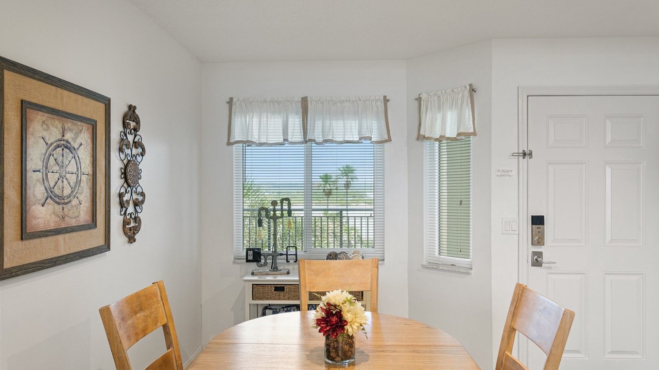 Photo of Bedroom in Crescent Beach