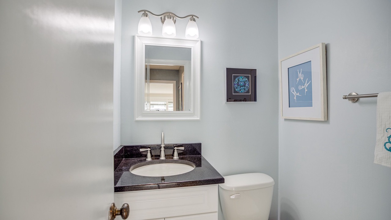 Photo of Bathroom in Central Beach