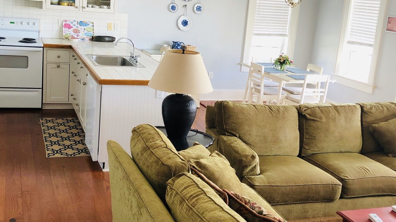 Photo of Livingroom in Babson Park