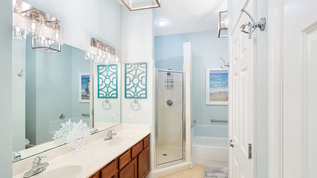 Photo of Bathroom in Seagrove Beach