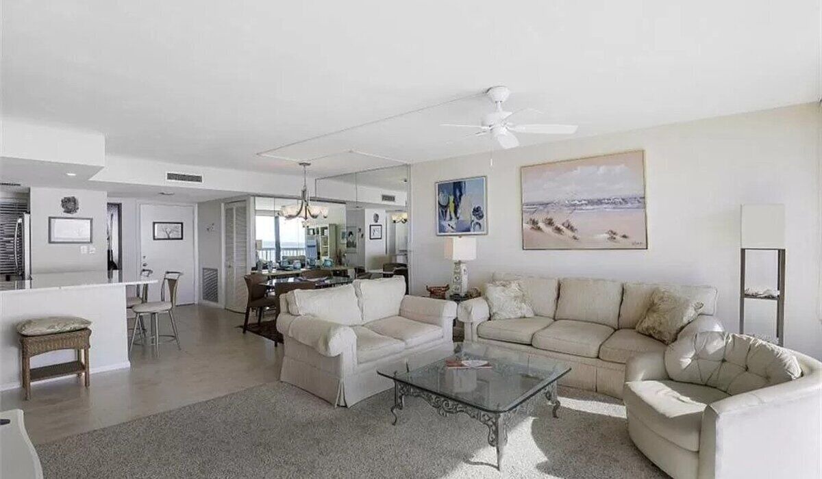 Photo of Livingroom in Bonita Springs