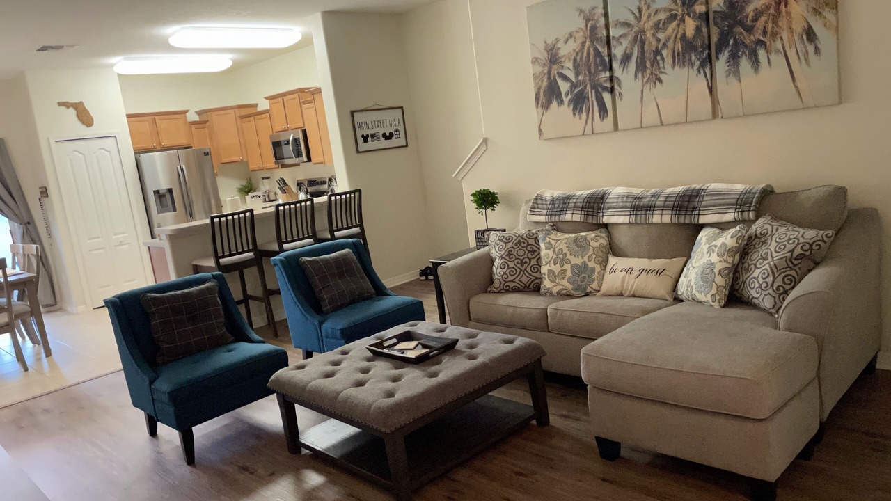 Photo of Livingroom in Tuscan Hills