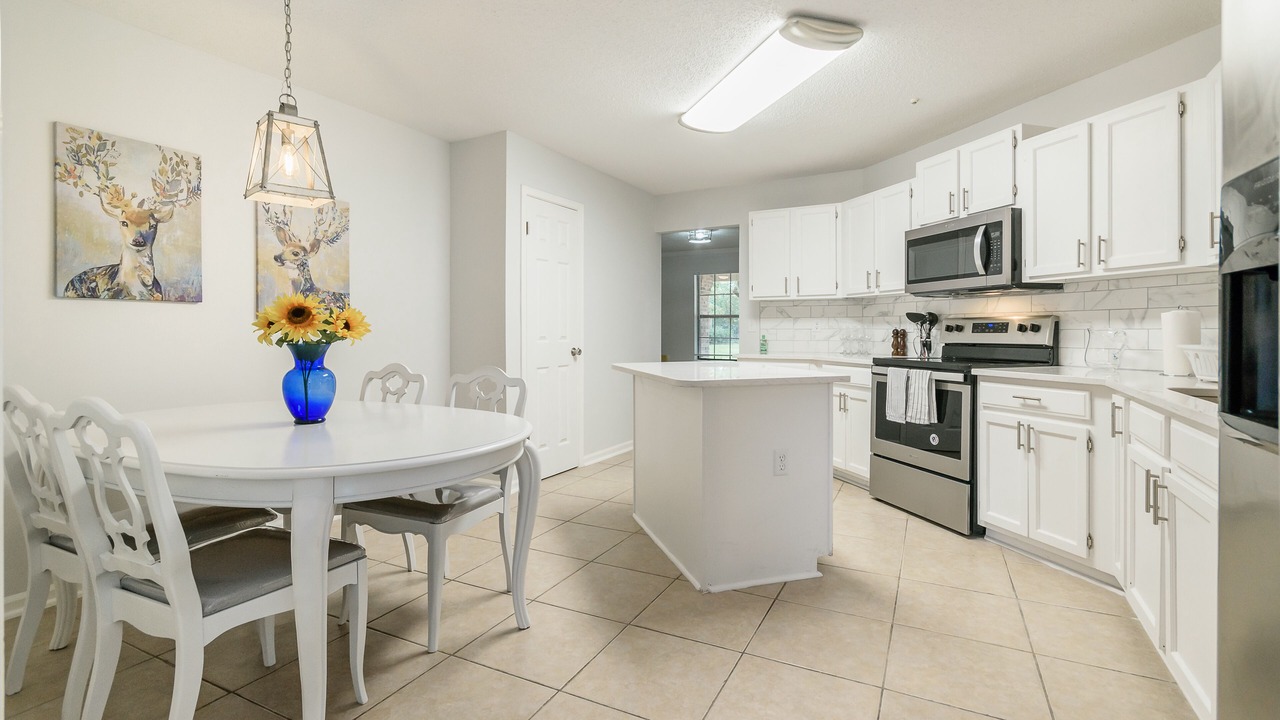 Photo of Kitchen in East Arlington