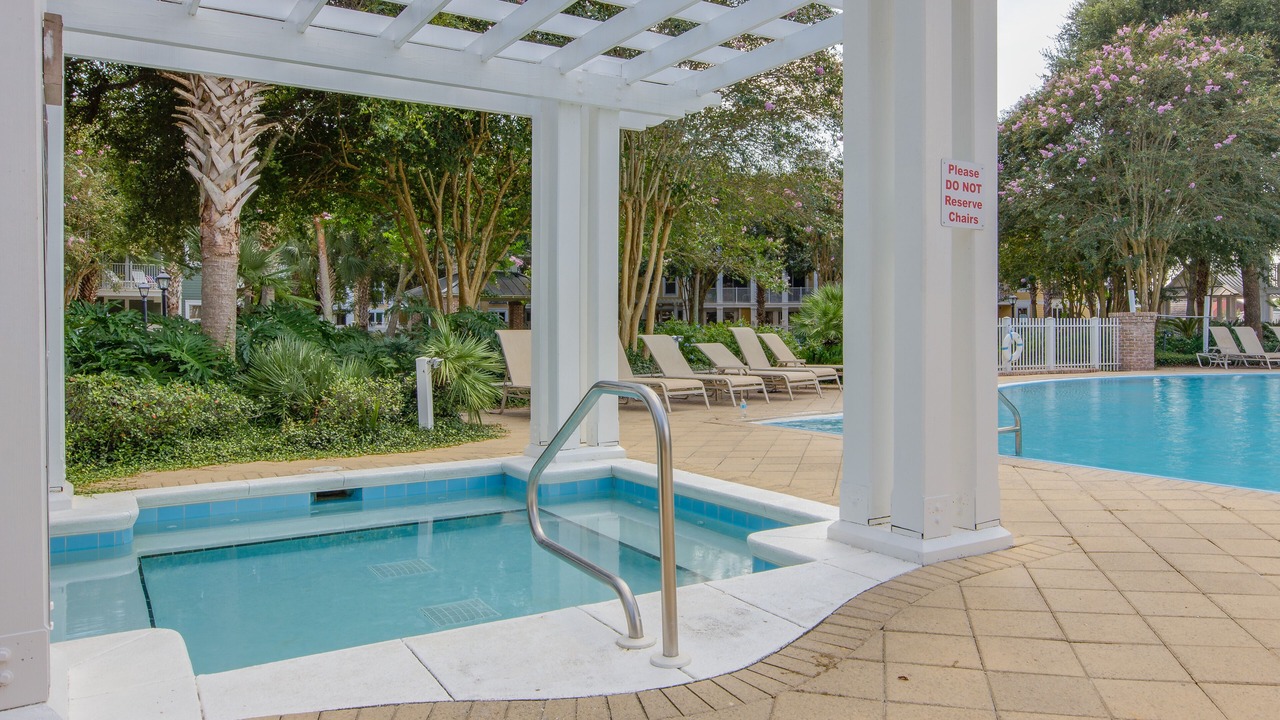 Photo of Outdoor in Baytowne Wharf