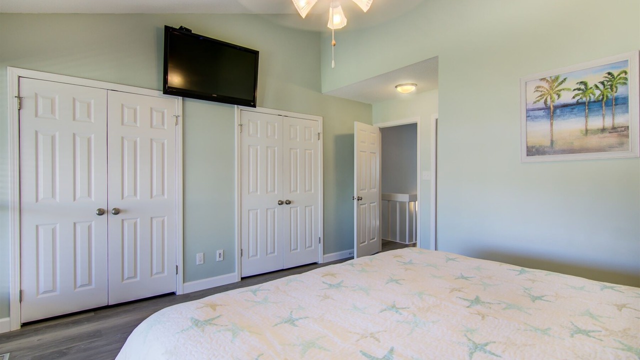 Photo of Bedroom in Miramar Beach