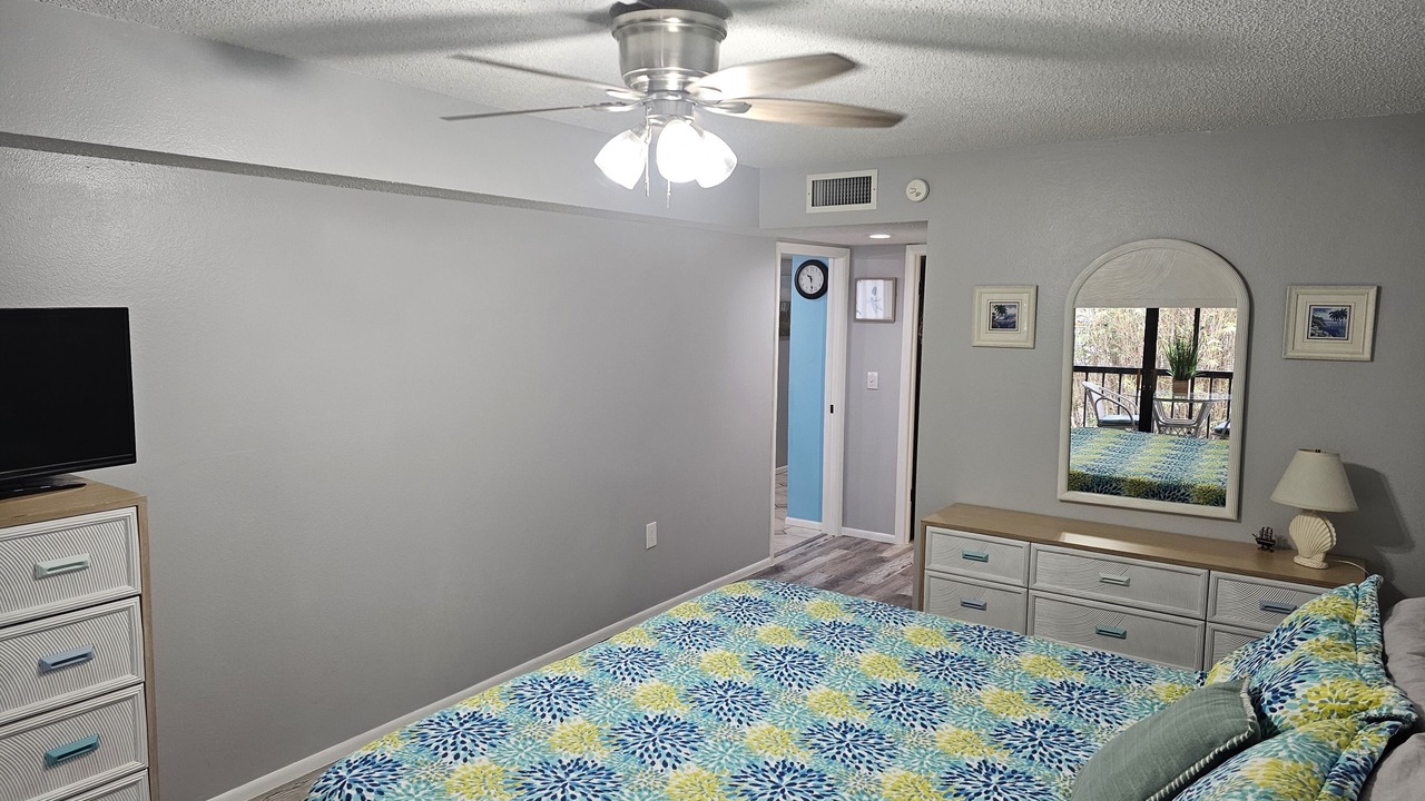 Photo of Bedroom in Holmes Beach