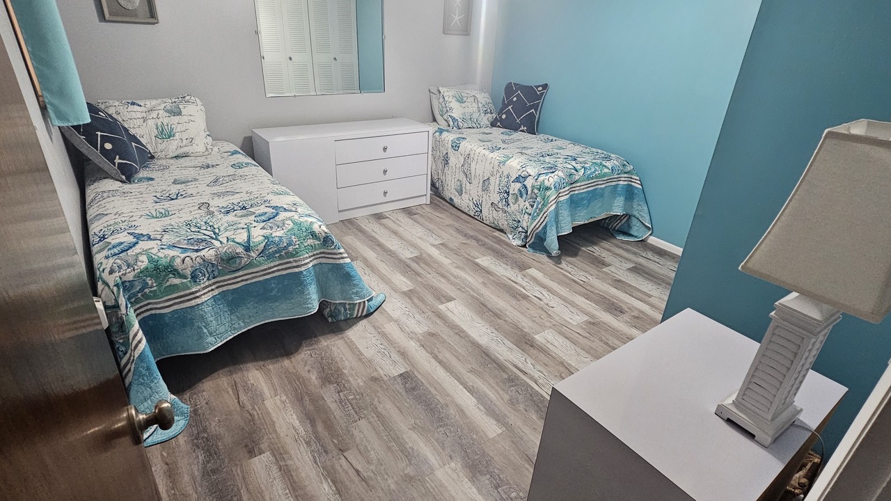 Photo of Bedroom in Holmes Beach