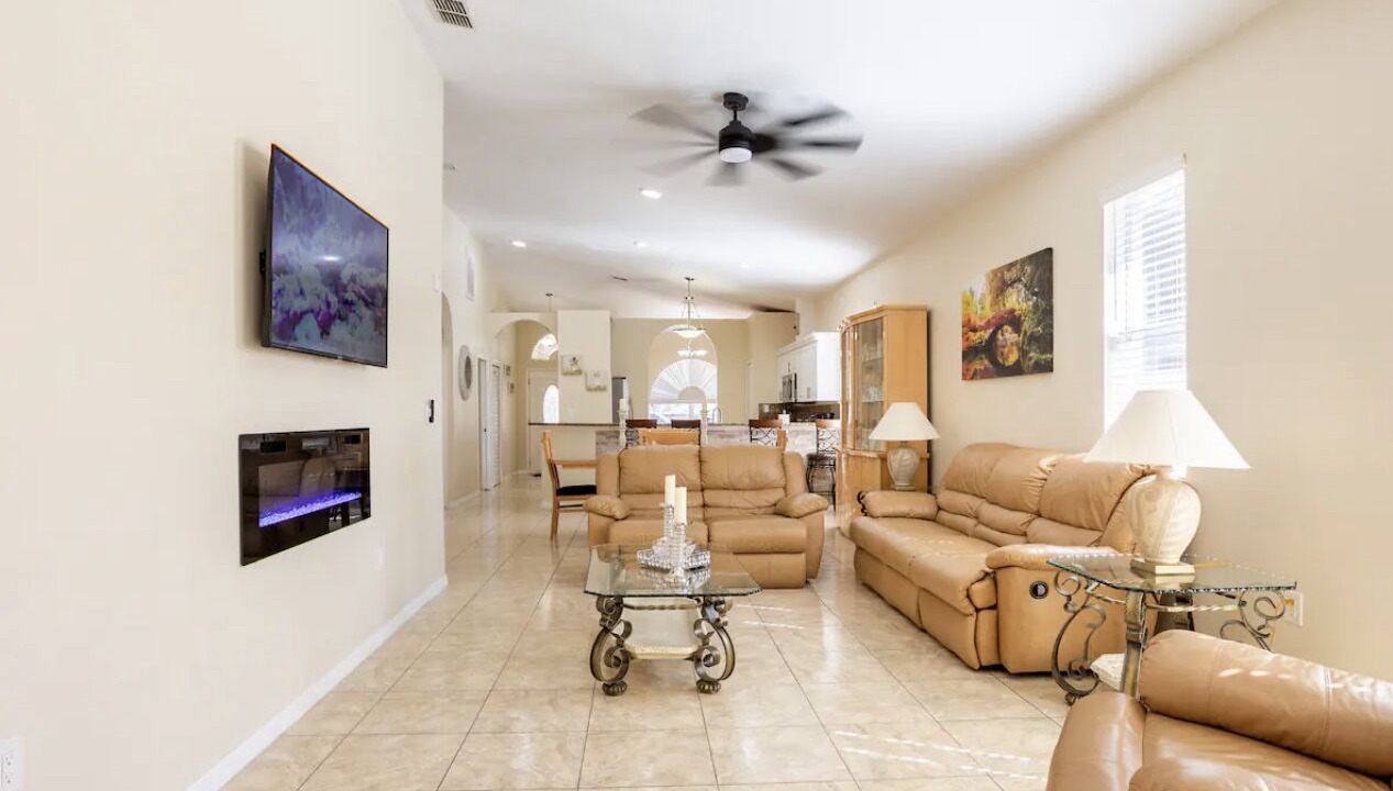 Photo of Livingroom in Tampa