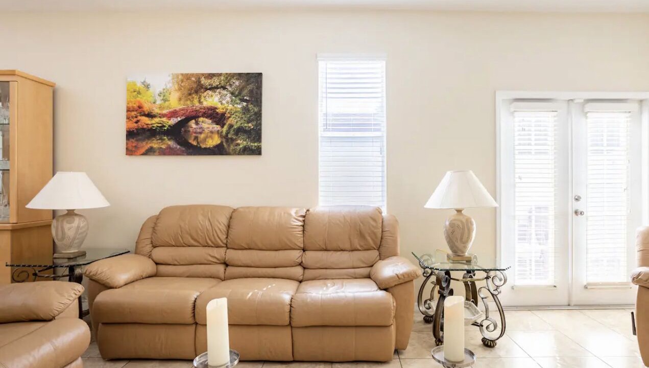 Photo of Livingroom in Tampa