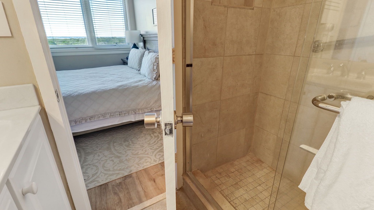 Photo of Bathroom in Fernandina Beach