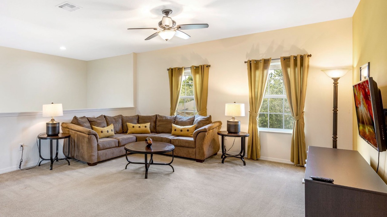 Photo of Livingroom in Watersong