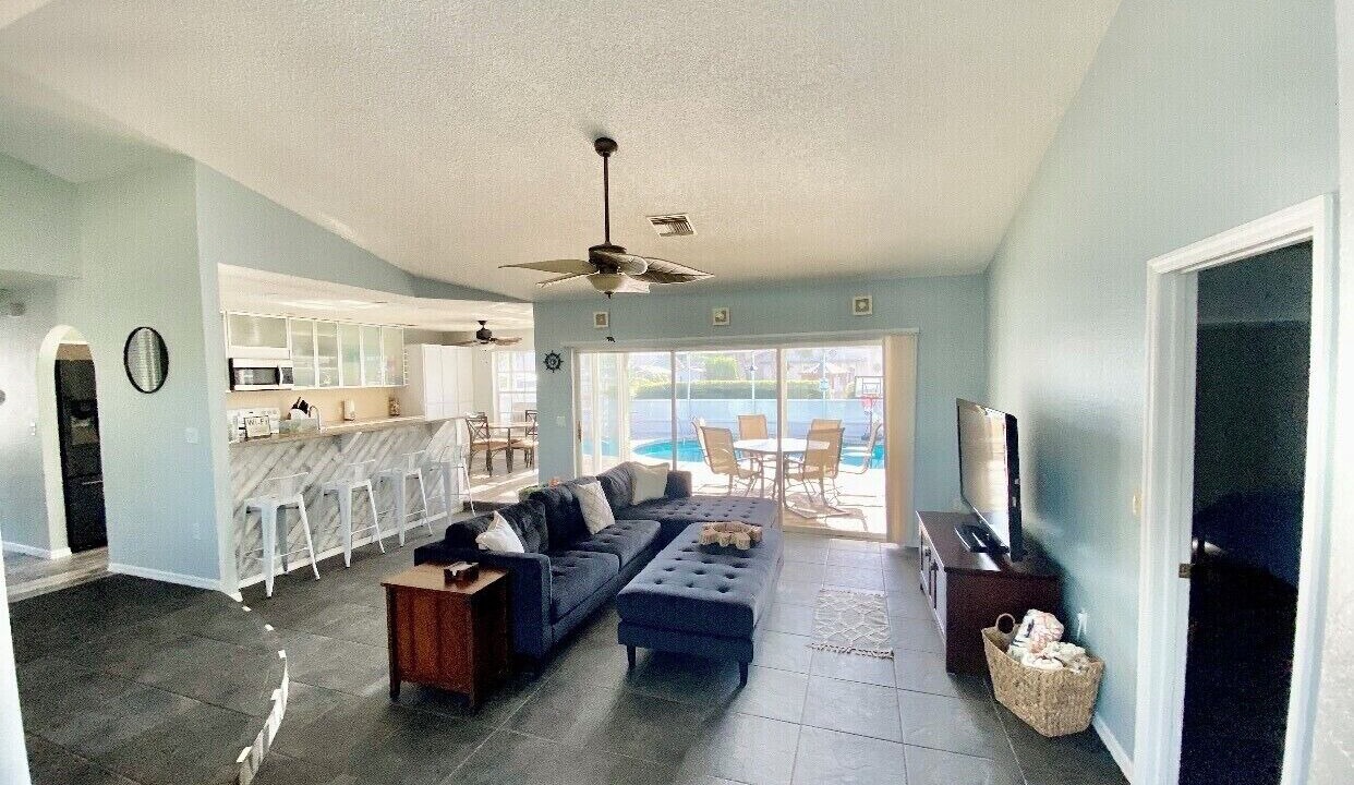 Photo of Livingroom in Crystal River