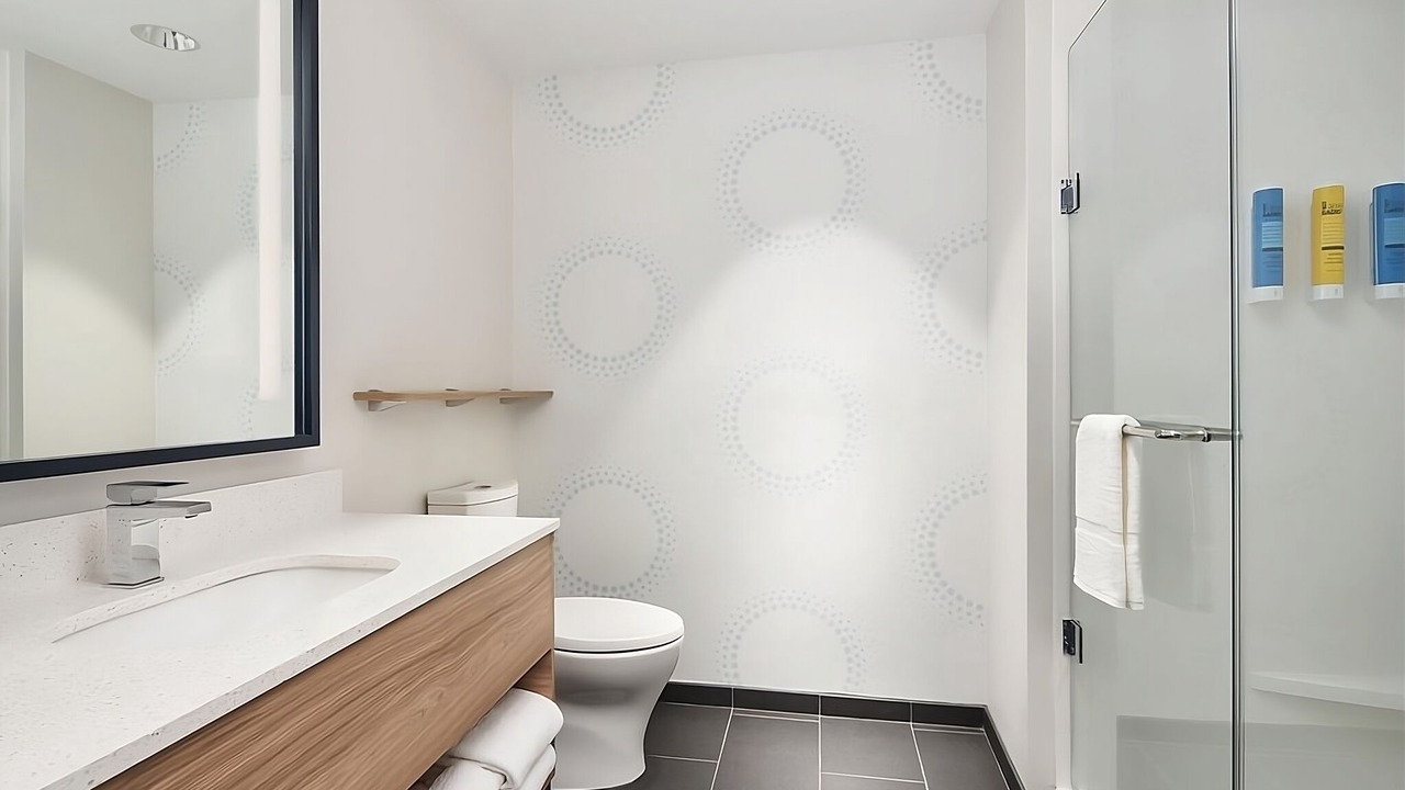 Photo of Bathroom in Dania Beach
