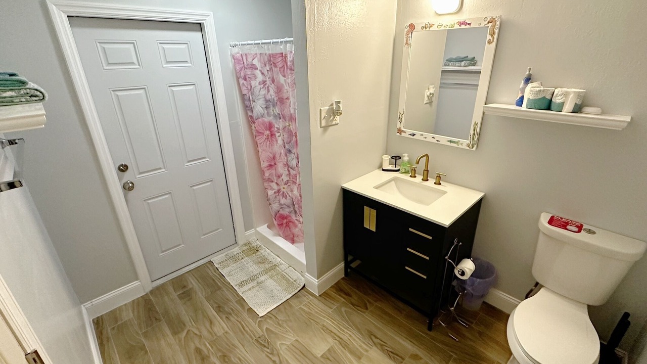 Photo of Bathroom in Sea Ranch On The Gulf