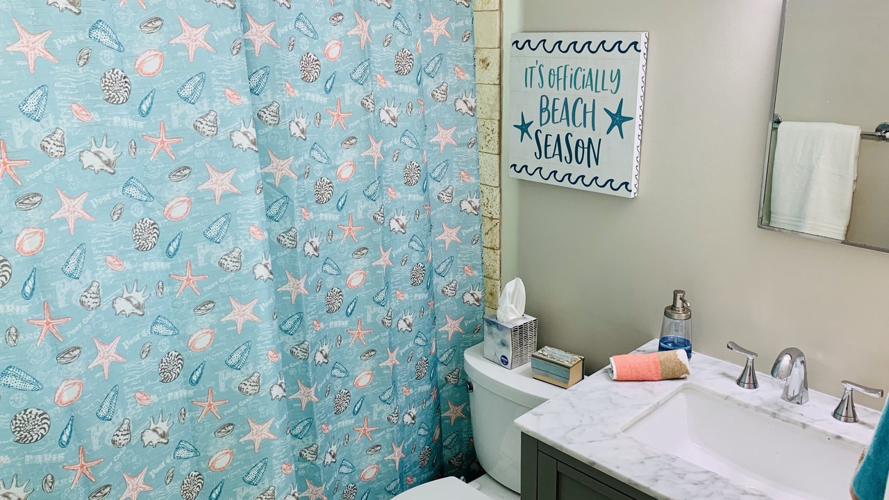 Photo of Bathroom in Isles of Capri