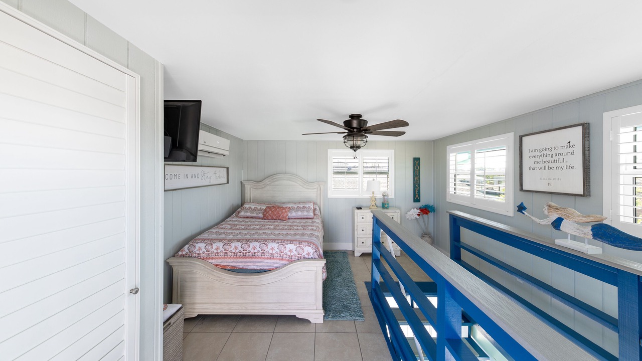 Photo of Bedroom in Isles of Capri
