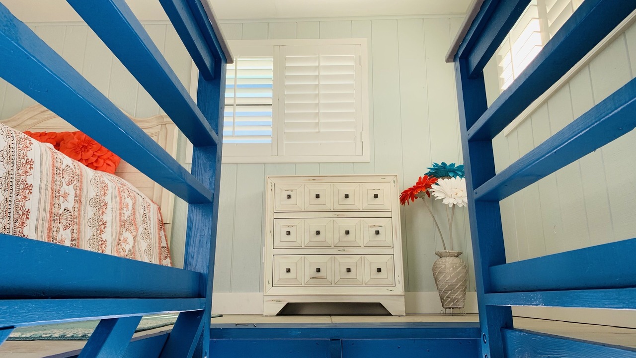 Photo of Bedroom in Isles of Capri