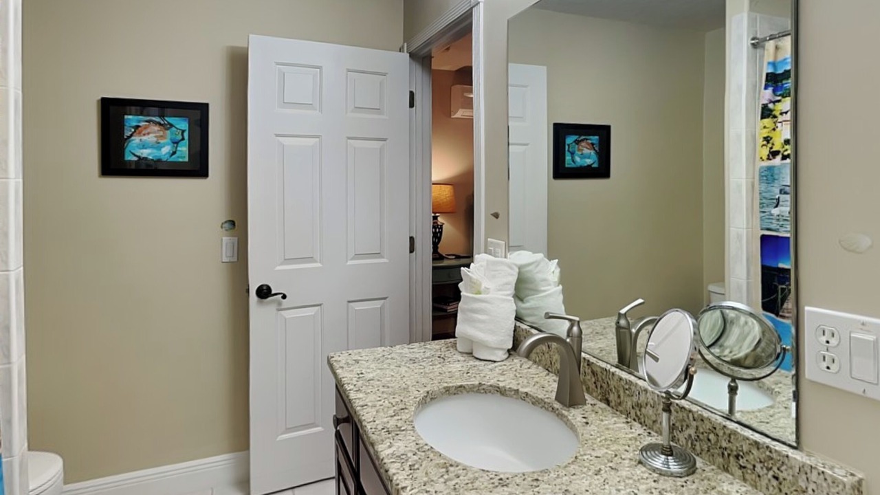 Photo of Bathroom in Painters Walk