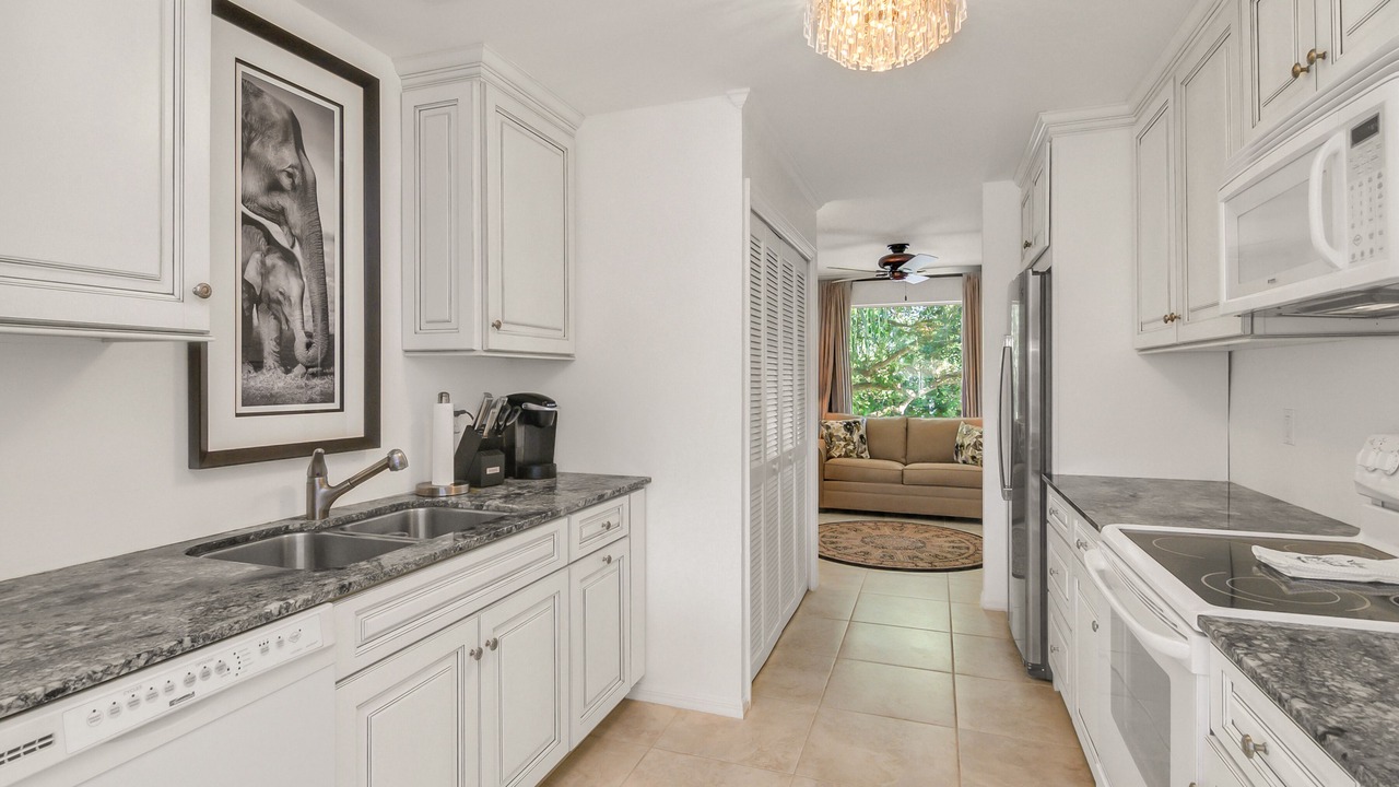 Photo of Kitchen in Imperial Golf Estates