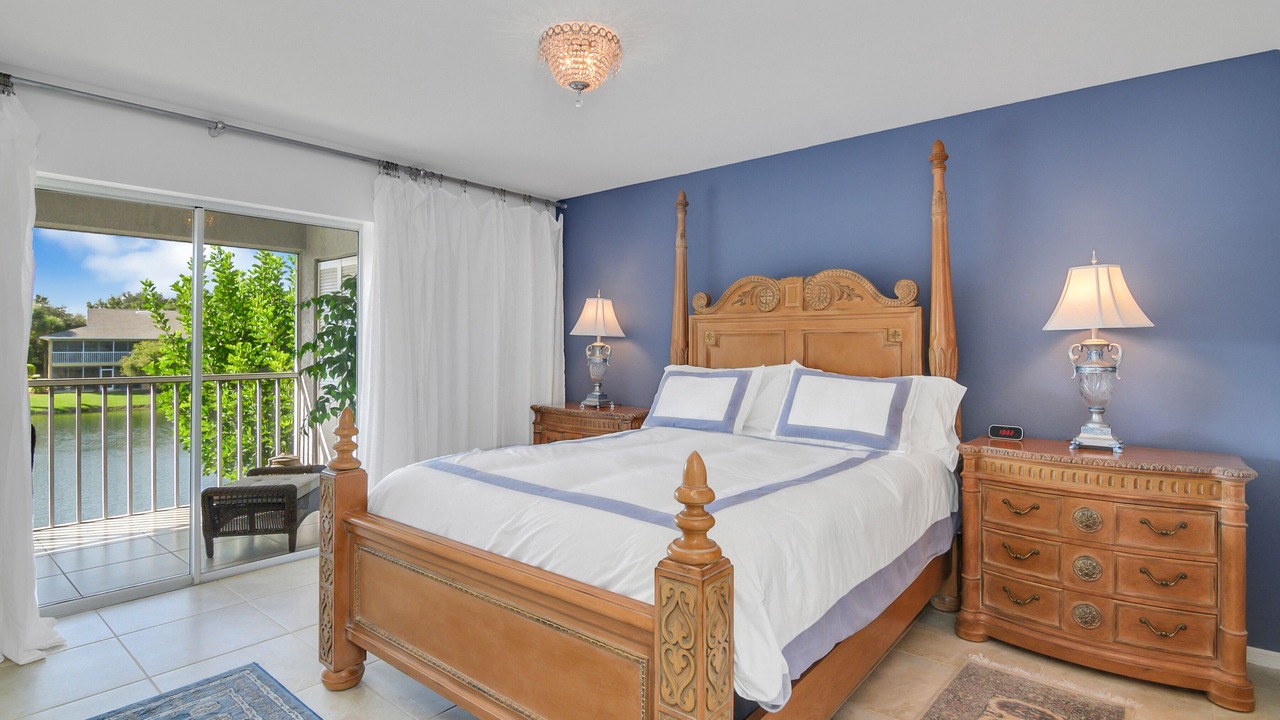Photo of Bedroom in Imperial Golf Estates