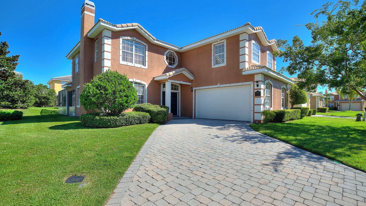 Photo of Outdoor in Hillcrest Estates