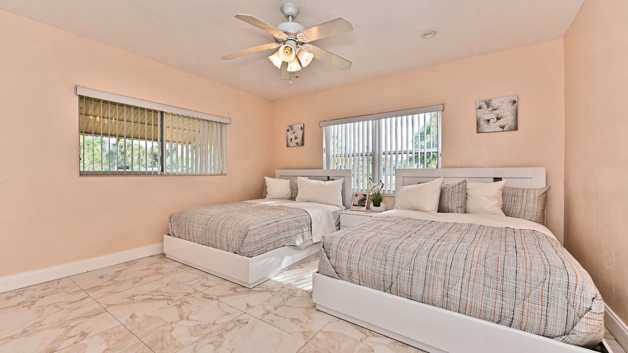 Photo of Bedroom in North Miami Beach