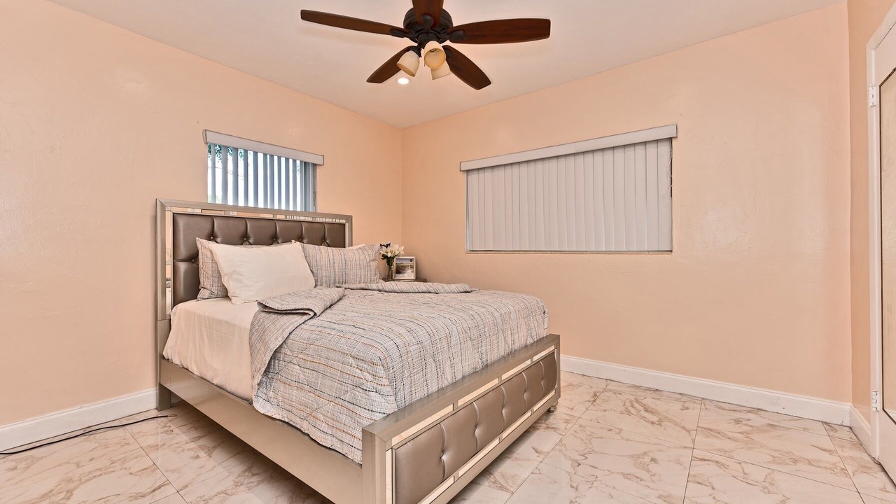 Photo of Bedroom in North Miami Beach