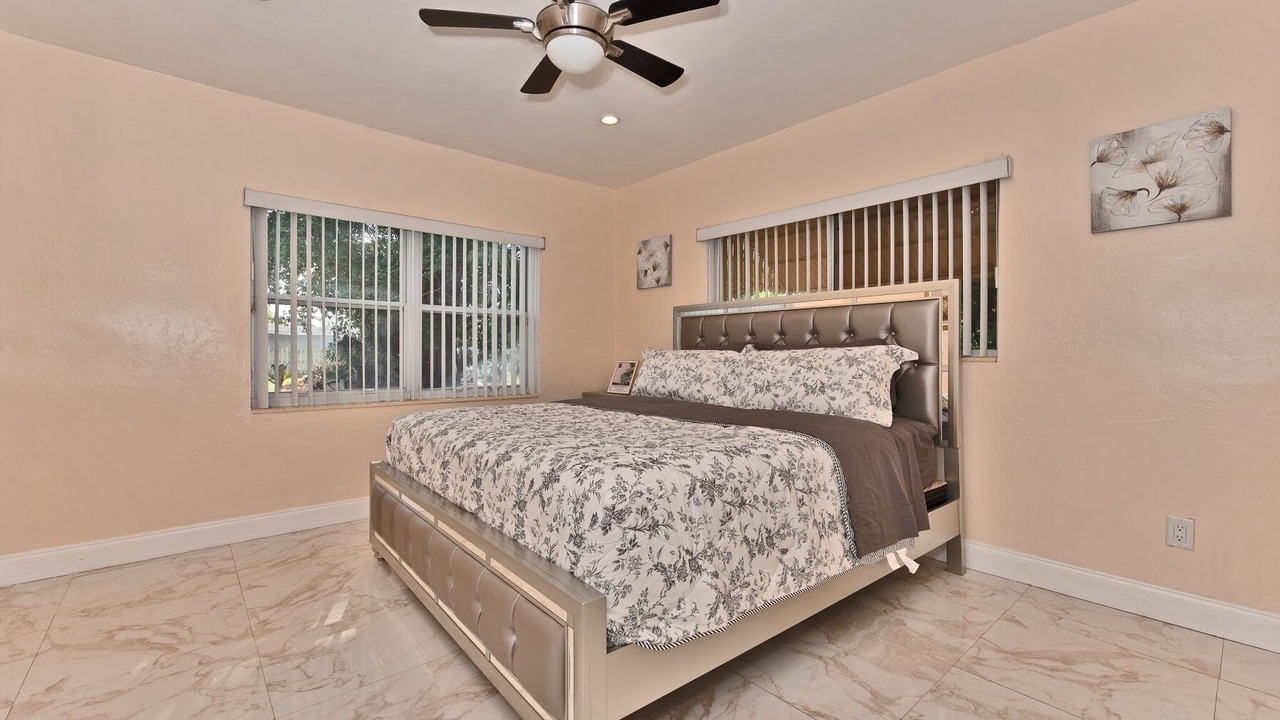 Photo of Bedroom in North Miami Beach