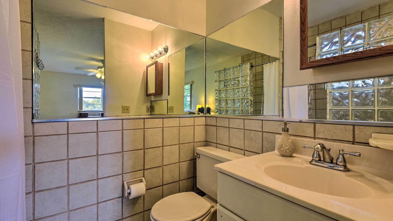 Photo of Bathroom in Port Orange
