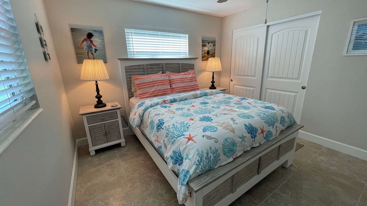 Photo of Bedroom in Holmes Beach