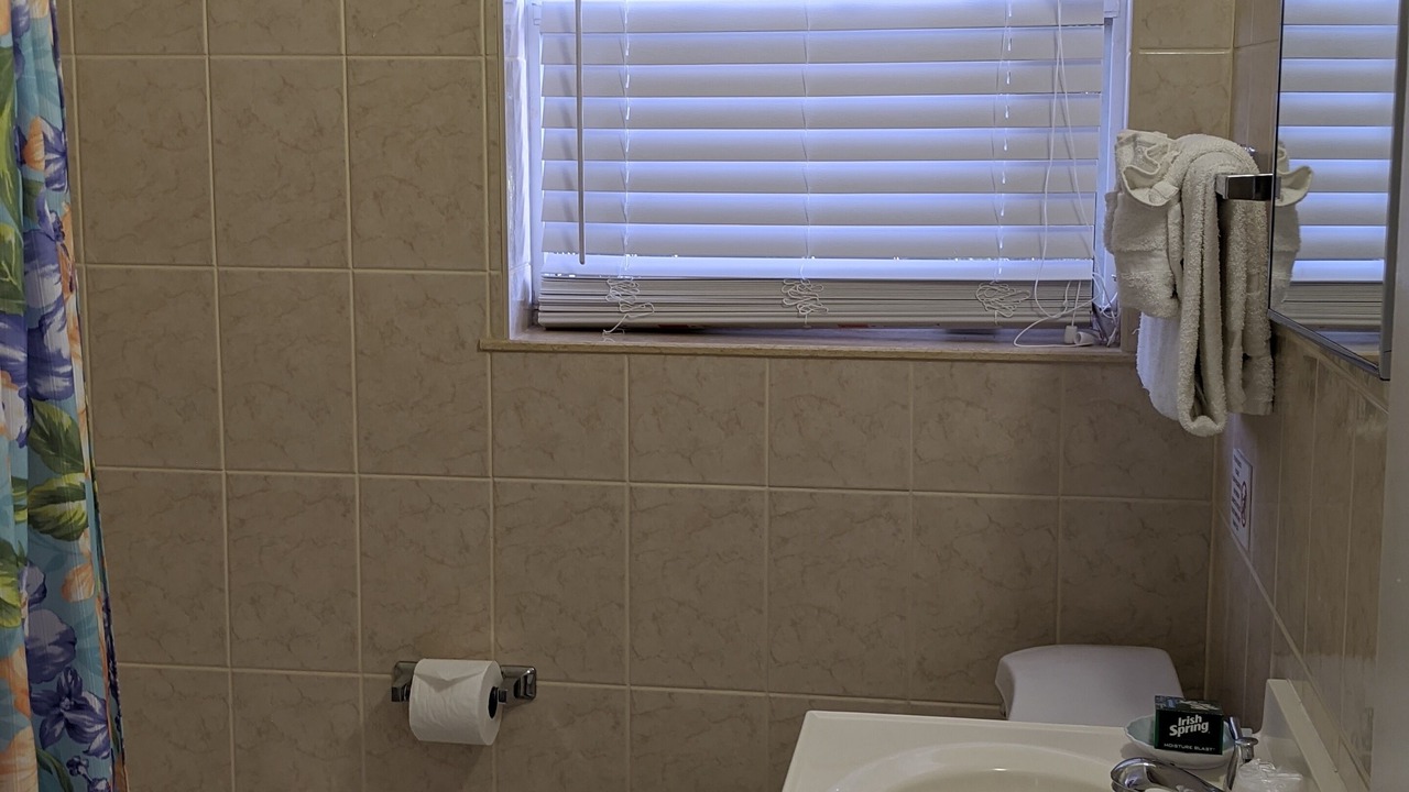 Photo of Bathroom in Lauderdale-by-the-Sea