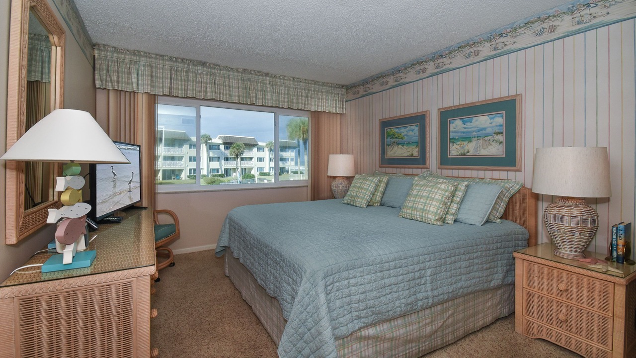 Photo of Bedroom in New Smyrna Beach