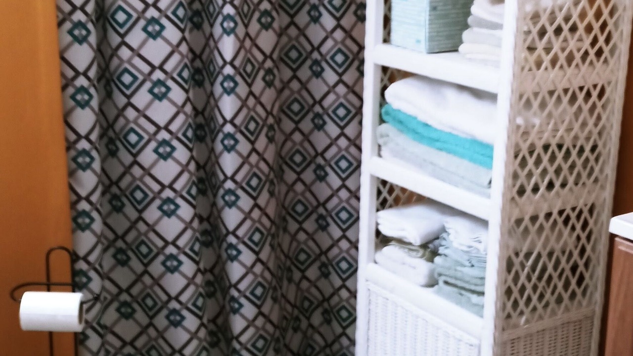 Photo of Bathroom in Harbor Oaks