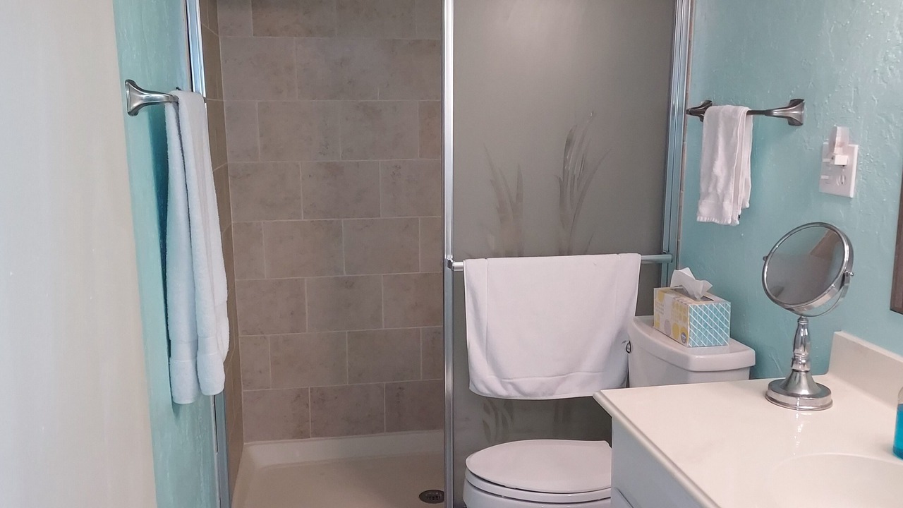 Photo of Bathroom in East Wind South