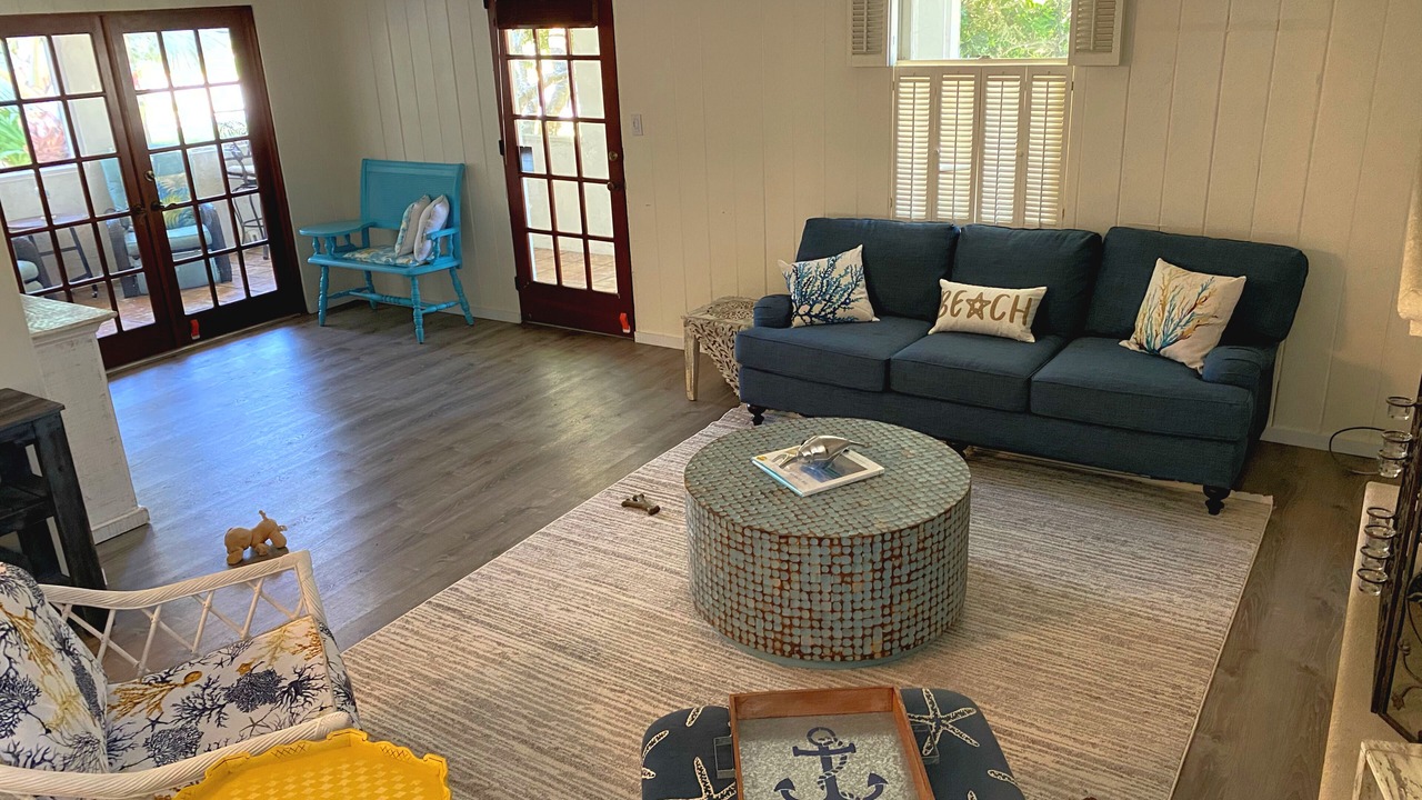 Photo of Livingroom in Longbeach Village