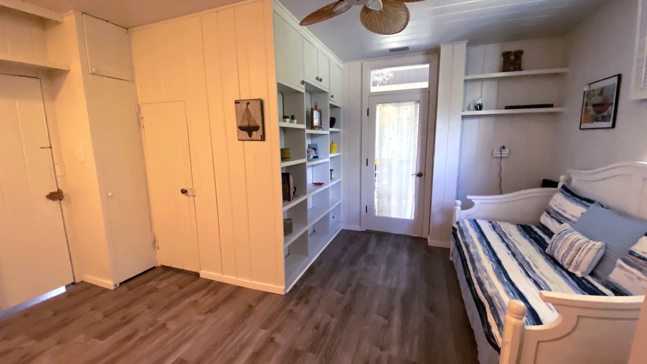 Photo of Bedroom in Longbeach Village