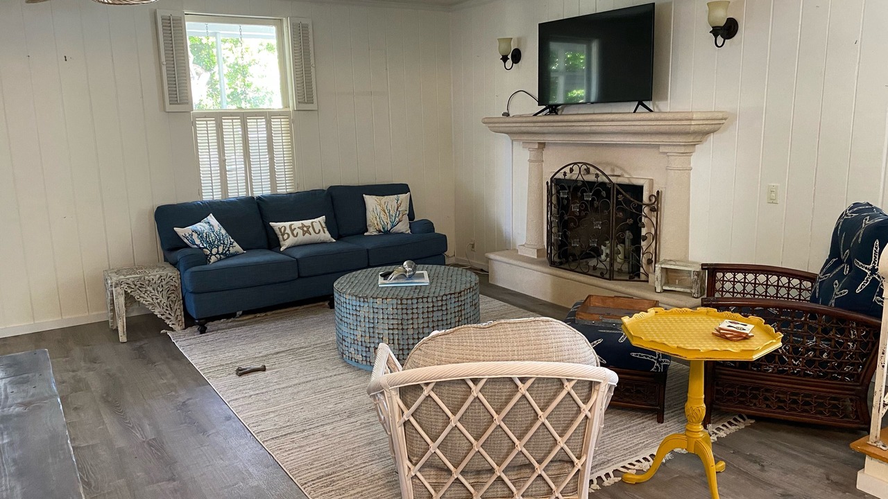 Photo of Livingroom in Longbeach Village