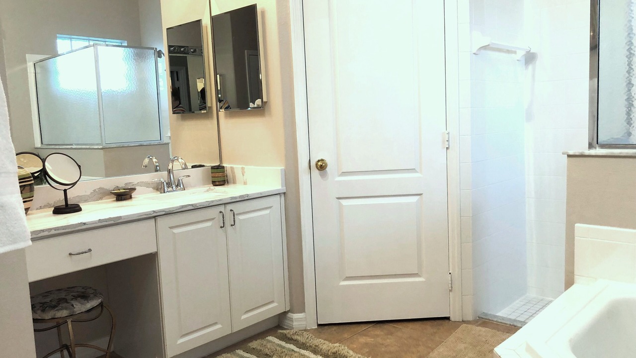 Photo of Bathroom in Tuscan Hills