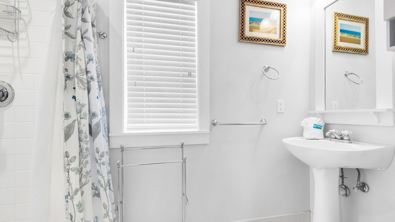 Photo of Bathroom in Seagrove Beach