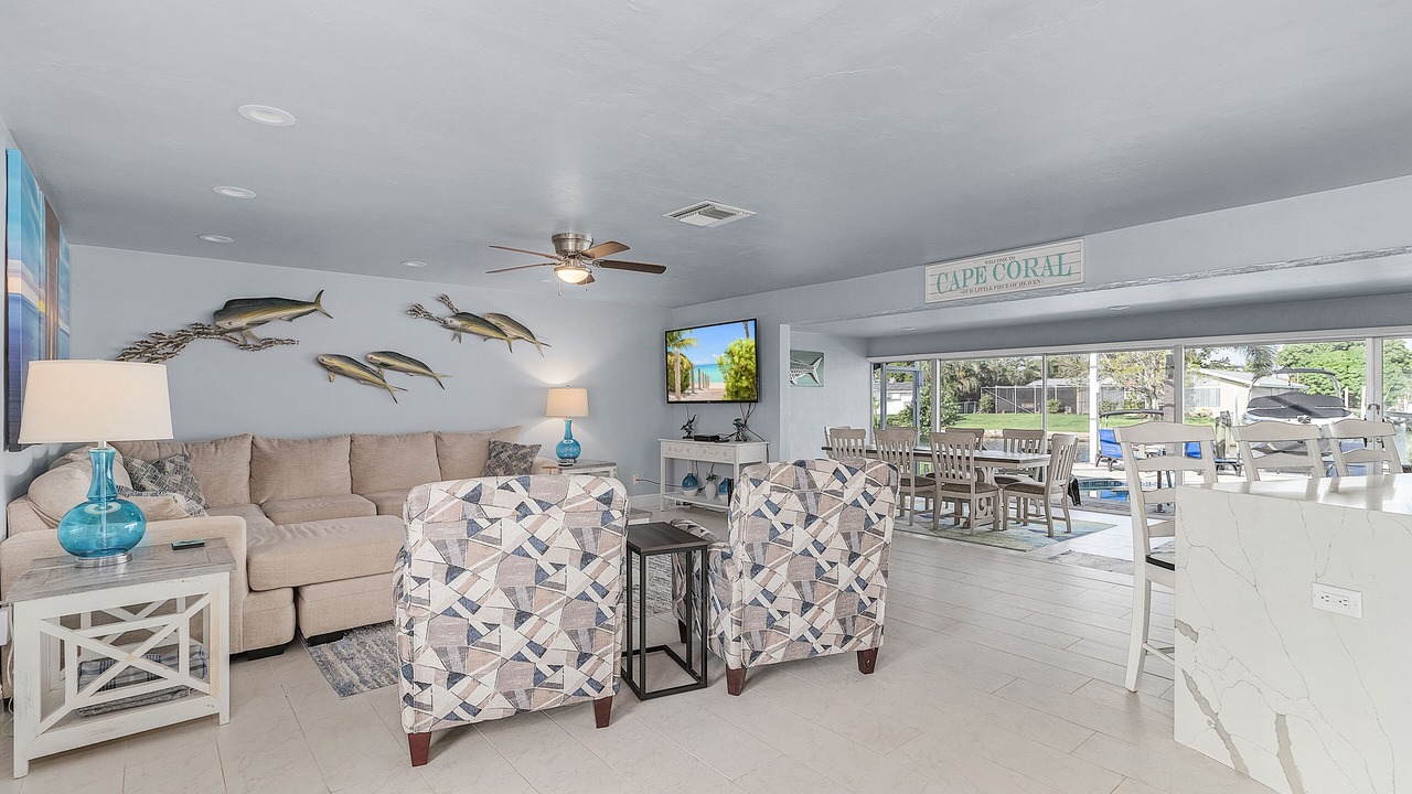 Photo of Livingroom in Yacht Club